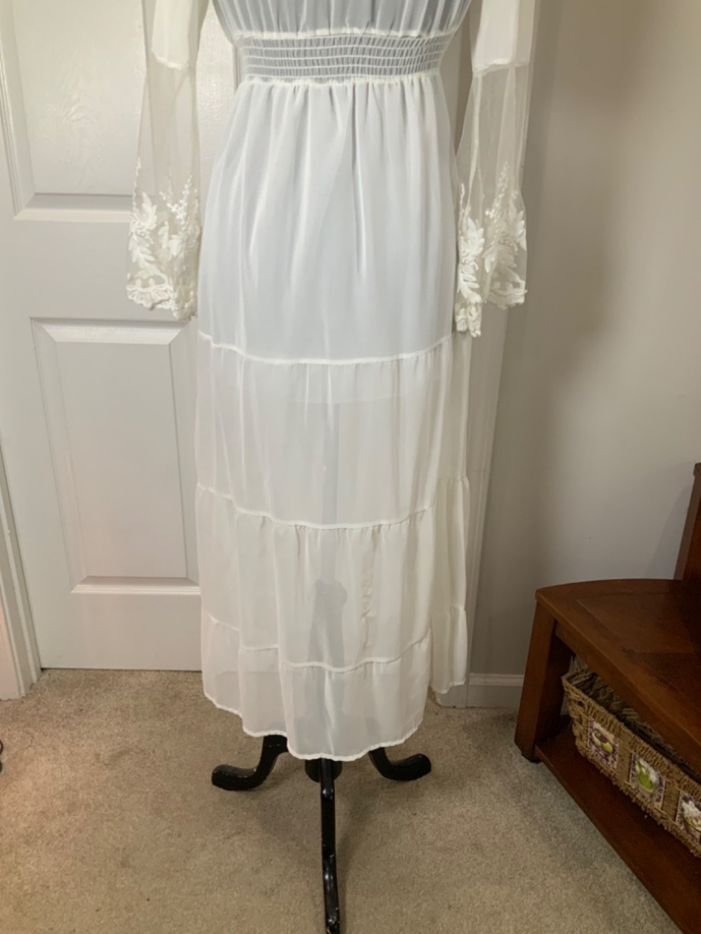 White Boho Lace Sleeve Off Shoulder Maxi Dress Romantic Cottagecore Size Large - Picture 8 of 10